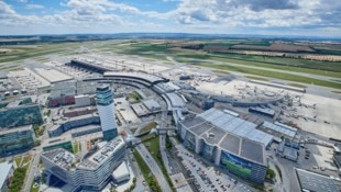 Die AirportCity rund um den Flughafen Wien-Schwechat wird weiter ausgebaut. Hotelzimmer und Arbeitsplätze entstehen. (Bild: Andreas-Hofer-Photography.at)